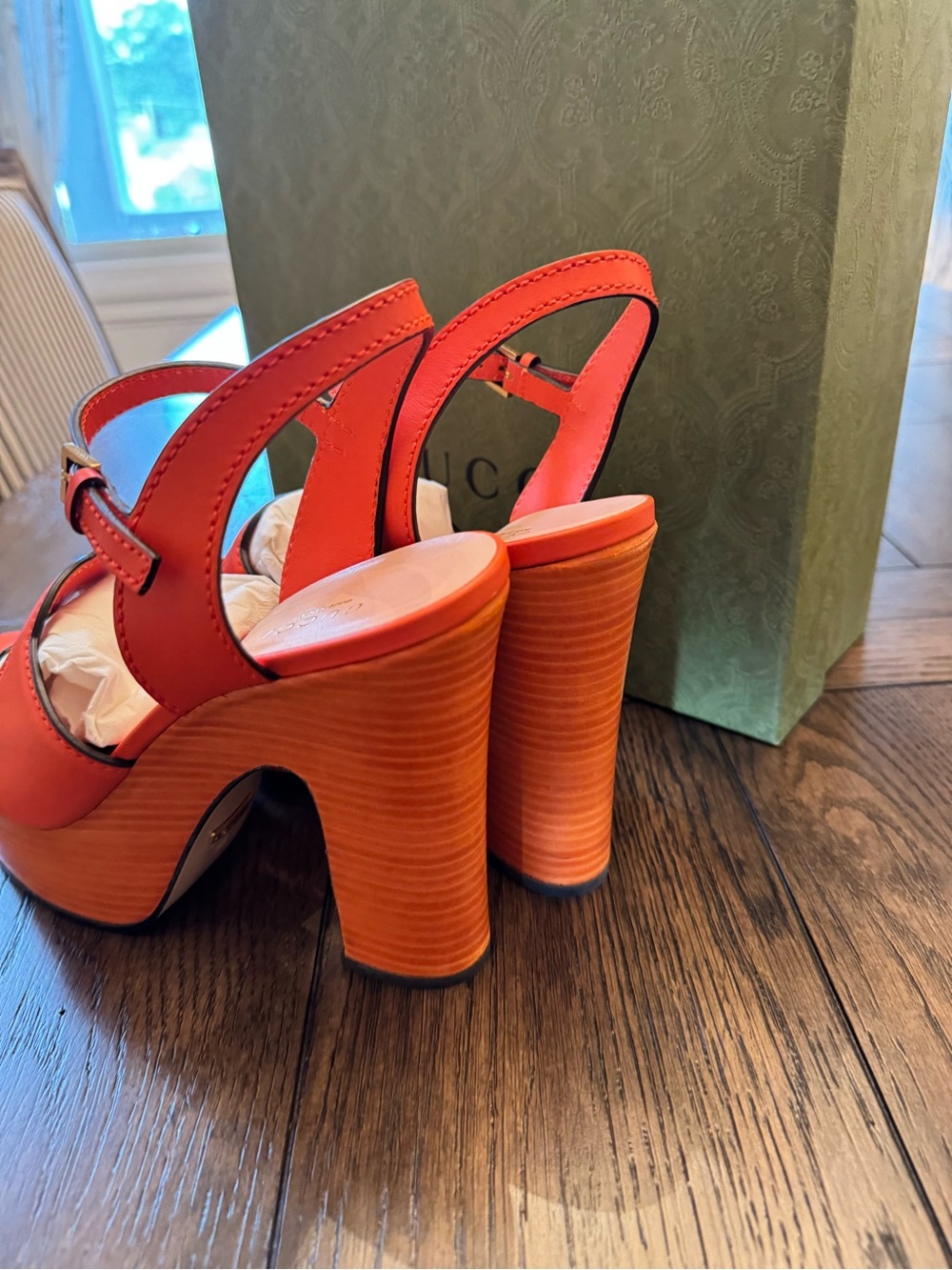 Gucci Interlocking GG Orange Heels - Picture 8 of 11